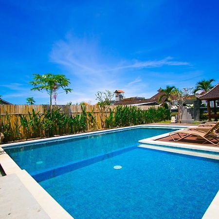 Srikandi Inn Kuta Selatan 外观 照片