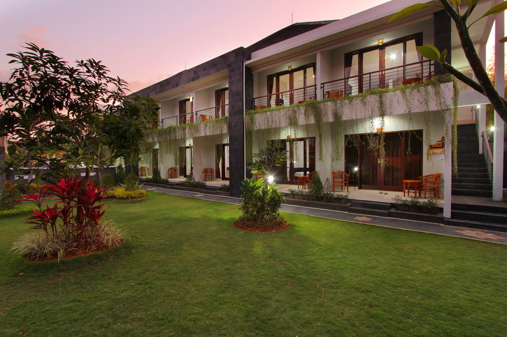 Srikandi Inn Kuta Selatan 外观 照片