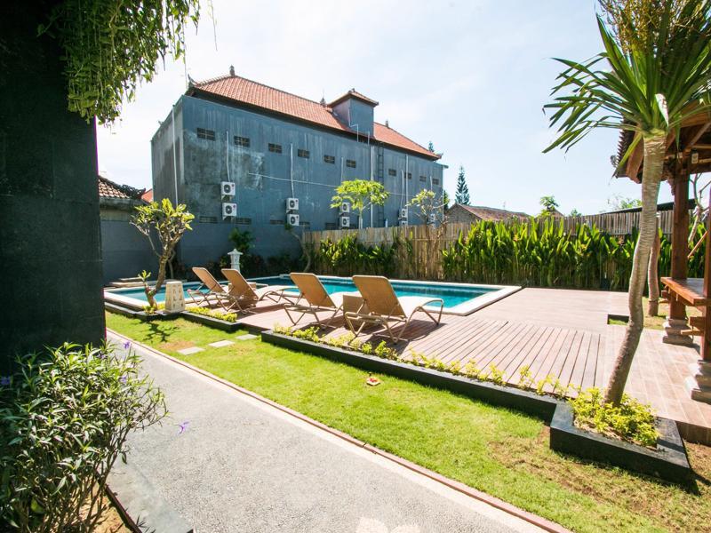 Srikandi Inn Kuta Selatan 外观 照片